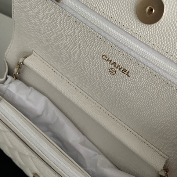 Chanel Classic Wallet On Chain. - Picture 7 of 8